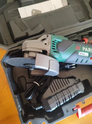 Parkside Amoladora Angular con batería cargador