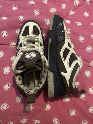 Louis Vuitton Bambas Marrón y Blanco