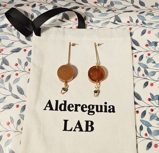 Pendientes Artesanales Flor Dorados y Verdes