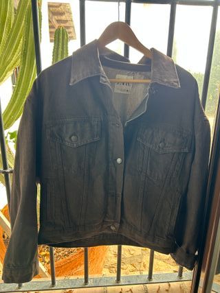 Chaqueta vaquera Zara marrón encerada