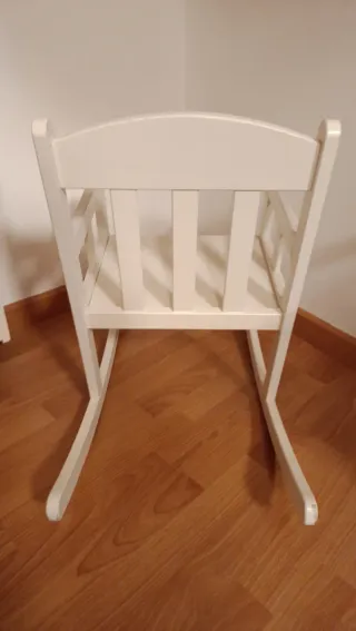 Mecedora/ balancín infantil blanca