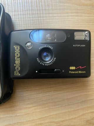 Cámara Polaroid 35mm Autoflash