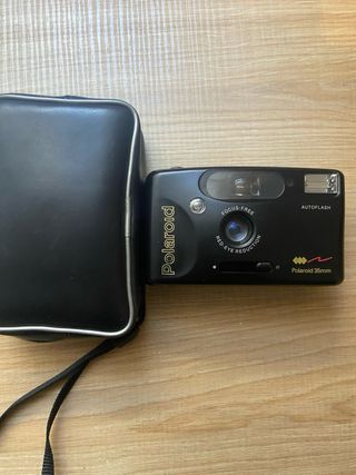 Cámara Polaroid 35mm Autoflash