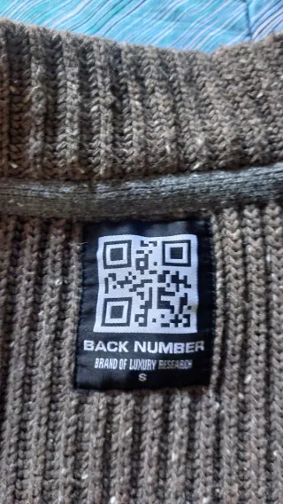 Giacca lana/cachemire con alamari