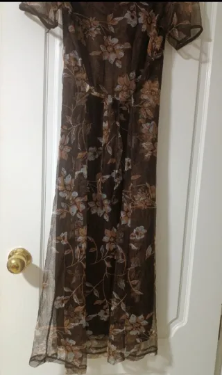 Vestido marrón floral doble capa