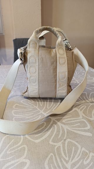 Bolso Zara Beige