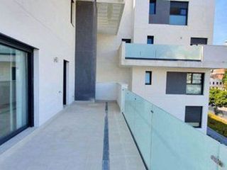 Piso en alquiler en Los Álamos en Torremolinos