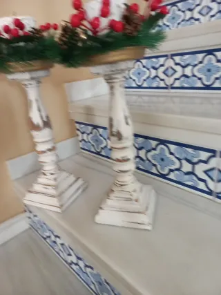 Portacandele natalizi in legno e plastica