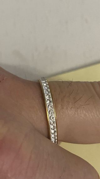 Alianza dorada con circonitas talla 12/22