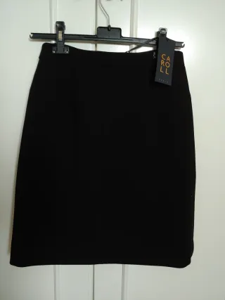Falda Caroll negra con cremallera
