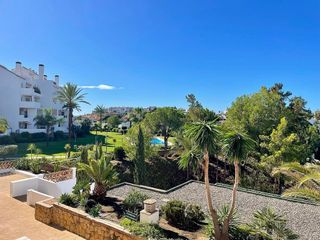 Piso en venta en Torrequebrada en Benalmádena