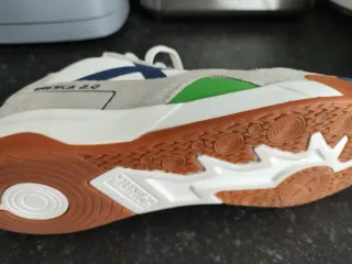 Zapatillas Munich Beige y Azul Adjunto factura