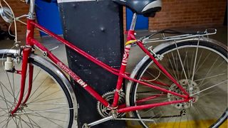 Bicicleta Gacela BH Roja vintage años 80