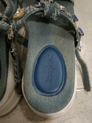 Sandalias vaqueras con pedrería