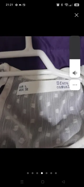 Blusa blanca Sfera, a estrenar