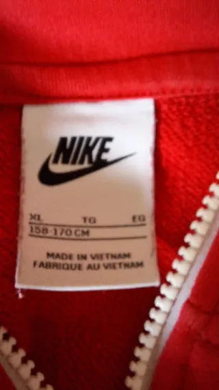 Sudadera Nike Swosh Roja con Cremallera