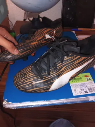 Scarpe da calcio Puma Taglia 38