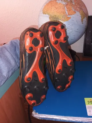 Scarpe da calcio Puma Taglia 38