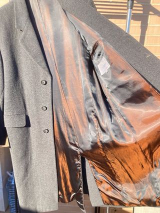 Abrigo de lana gris