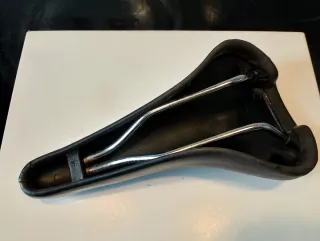 Sillín de bicicleta TURBO