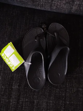 Chanclas Crocs Niña Talla 34-35 Nuevas