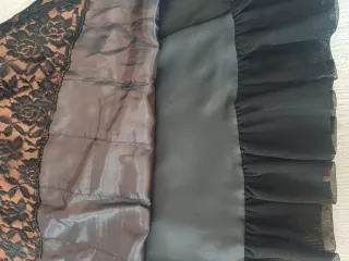 Conjunto de falda y top de encaje