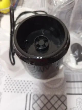 Licuadora Personal Sharp SA-FP1001BW,2 vasos