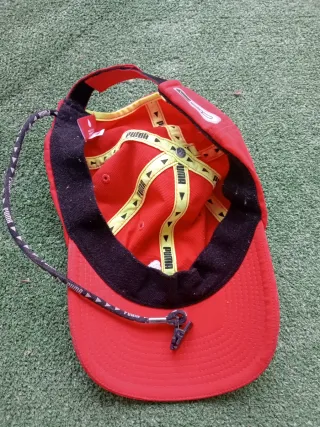 Gorra Puma Roja