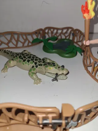 Lote 55. Playmobil Cocodrilo