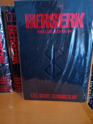 Berserk Deluxe 1,2 y 5 en Inglés