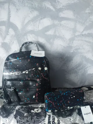 Mochila y cartera Desigual nuevas con etiqueta