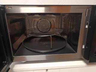 Microondas QUIGG con grill