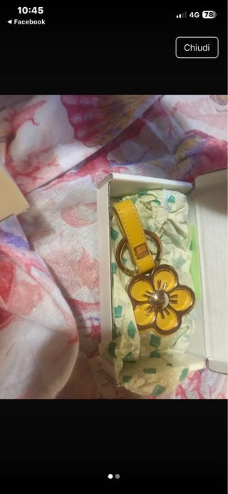 Portachiavi Thun fiore giallo