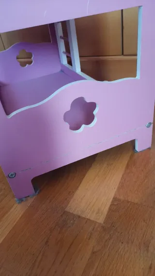 Cuna litera para muñecas rosa