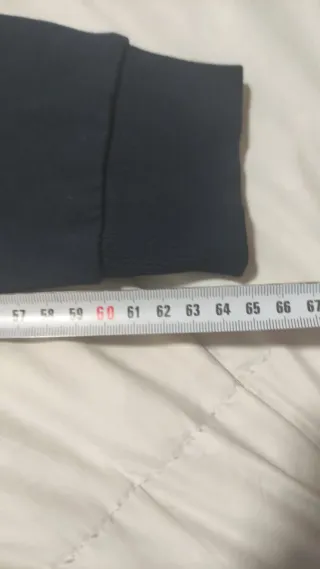 Suéter Guess Negro Hombre