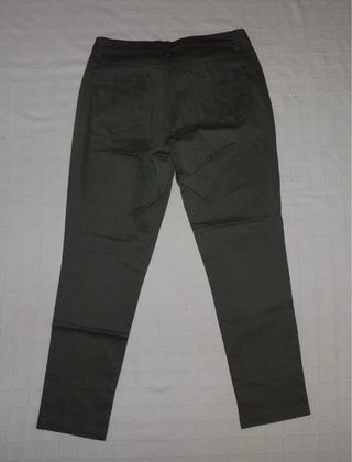 Pantalón vaquero verde