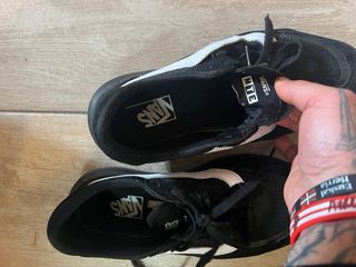 Zapatilla Vans UltraRange Negra