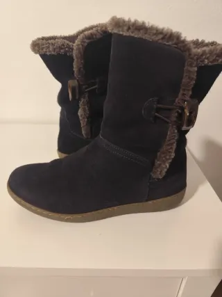 Botas Alpe negras con forro marrón