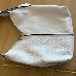 Bolso Uterqüe blanco de piel
