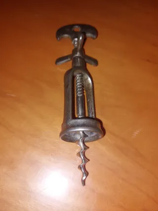 Sacacorchos antiguo hélice francés