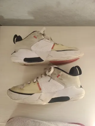 Zapatillas Jordan Originales Talla 39-40