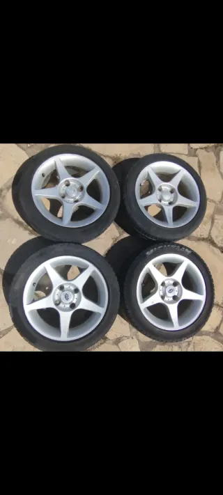 4 llantas speedline Ford, 15"