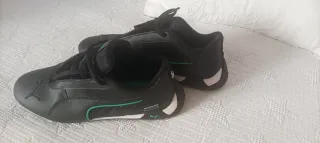 Zapatillas Puma chico Petronas AMG negras