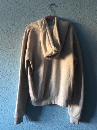 Sudadera gris Pimkie con estampado