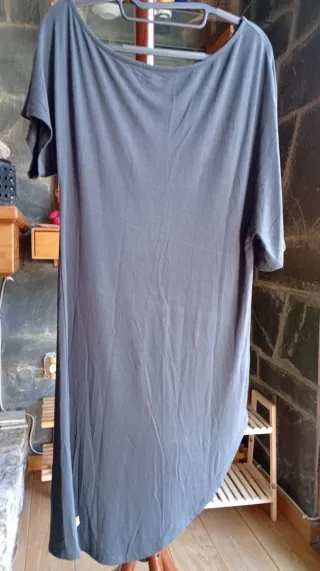 Vestido Skunfunk gris con detalles turquesa