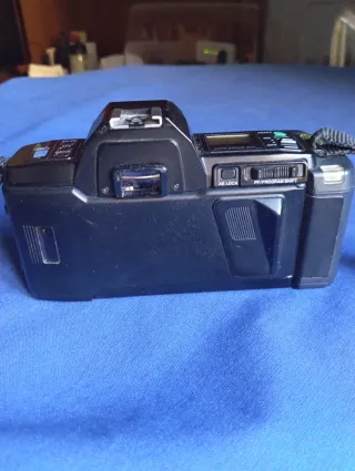 Cámara Olympus OM77AF Analógica