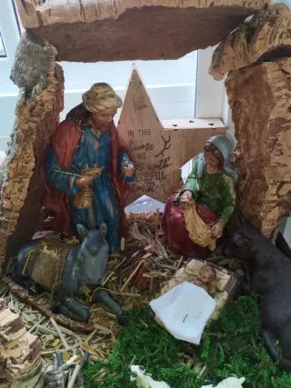 Nacimiento artesanal belén figuras