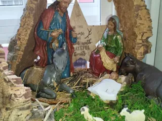 Nacimiento artesanal belén figuras