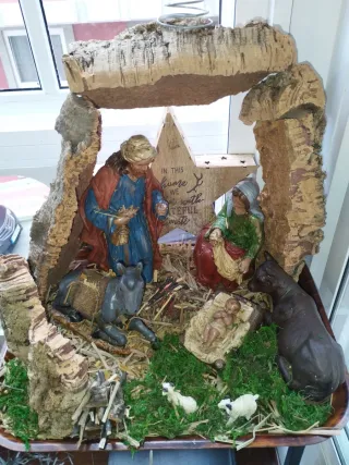 Nacimiento artesanal belén figuras