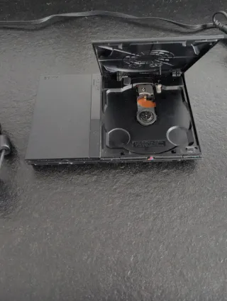 PlayStation 2 Slim Nera